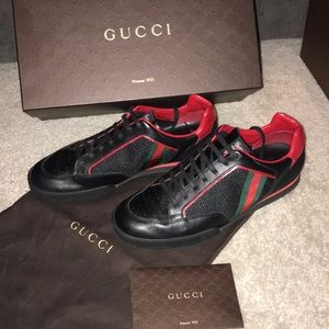 Men's GUCCI shoes